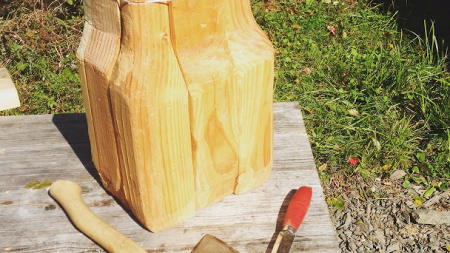 Morning with hatchet and push knife resulted in new pack basket mold
