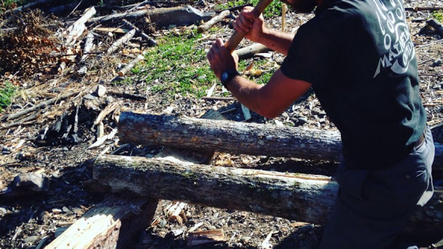 Pounding ash for pack baskets