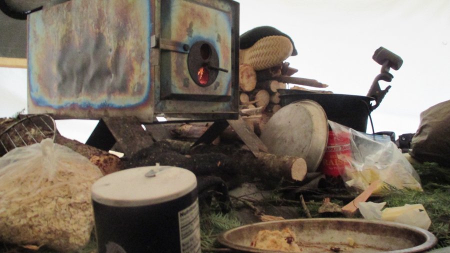 Thermoelectric Generator For Charging Batteries On A Woodstove In A Winter Tent