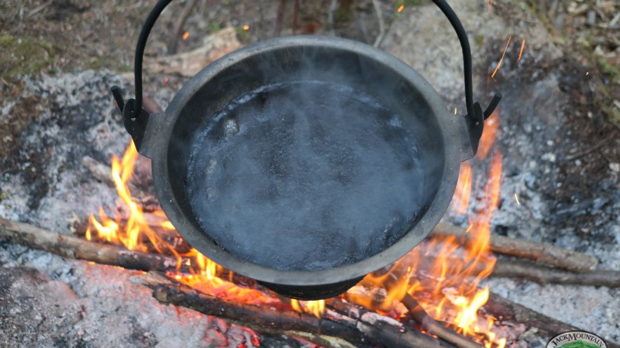 Recommended Cooking Gear For The Field School | JMBV 112