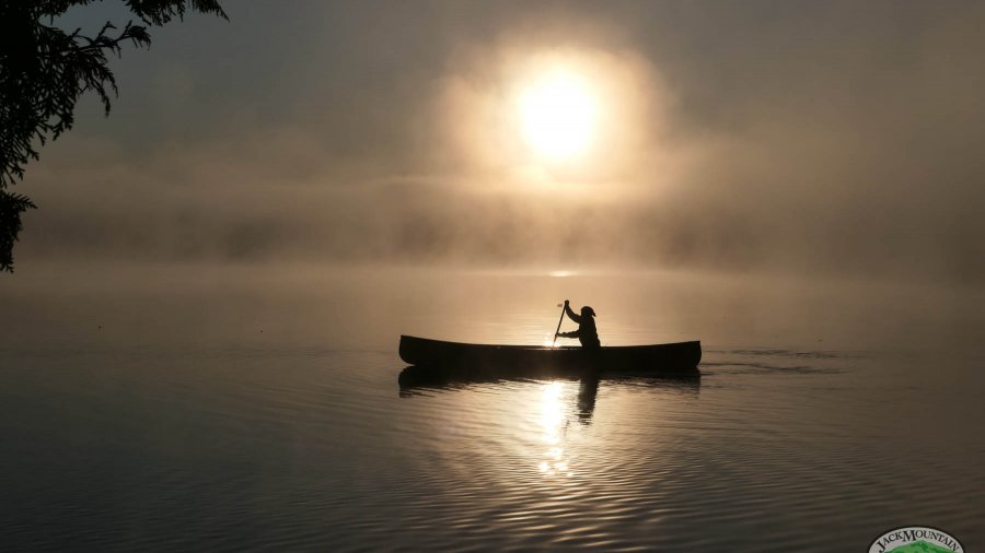 paddlling at sunrise in the mist