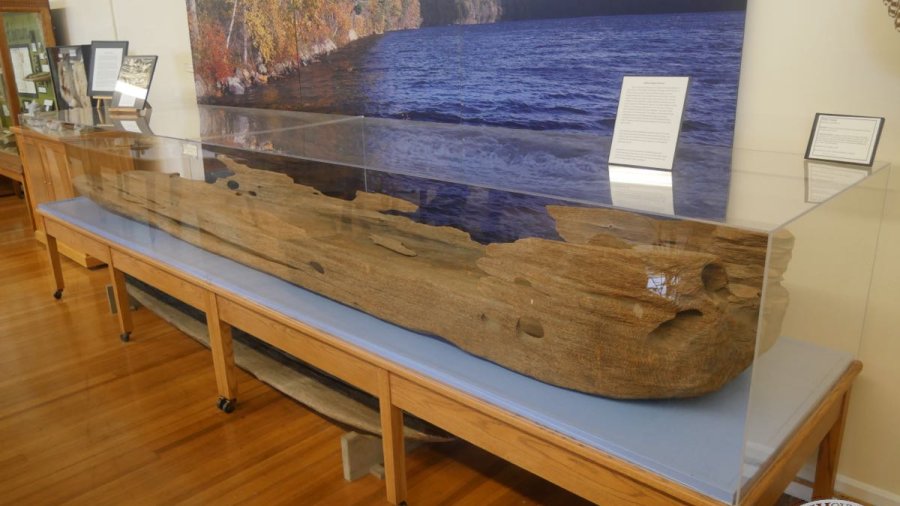 Dugout canoe found in Rust Pond